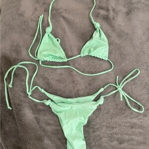 NWOT boutine LA turquoise/light green bikini